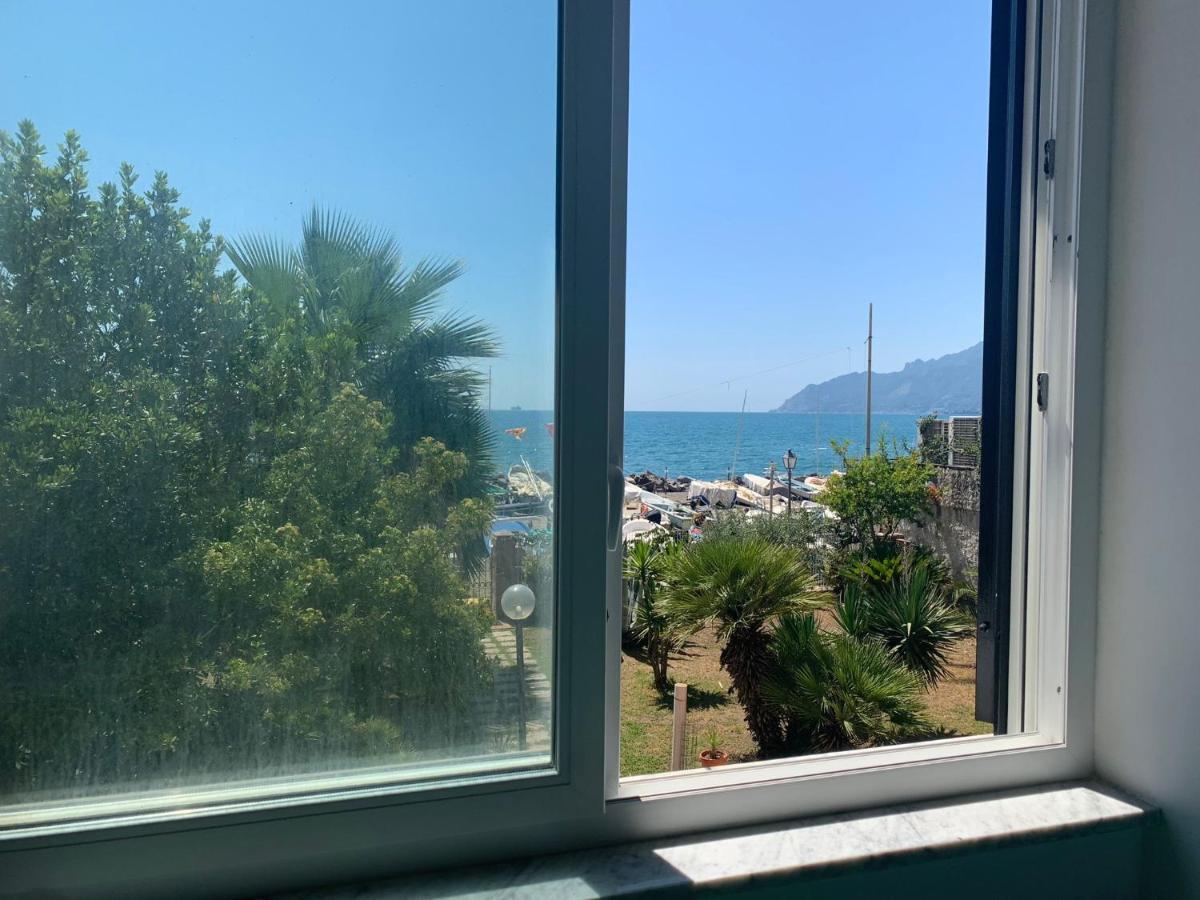 Il Viandante Sul Mare Apartment Salerno Ngoại thất bức ảnh